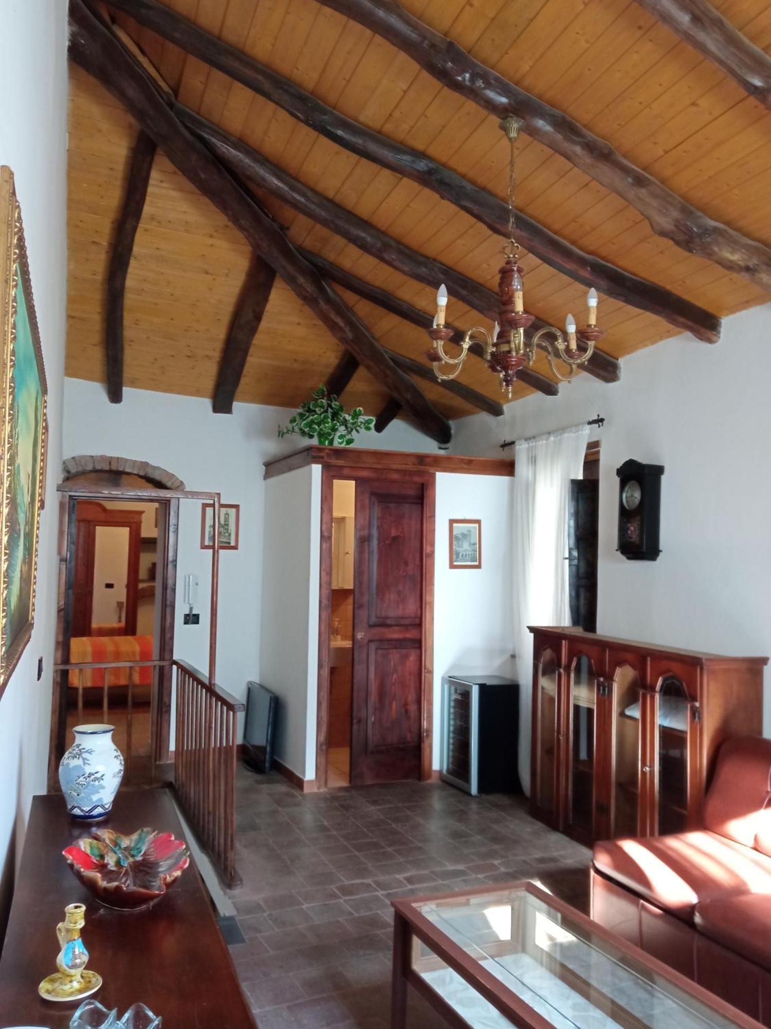 Dimora Storica Sikelia Hotel Randazzo Bagian luar foto